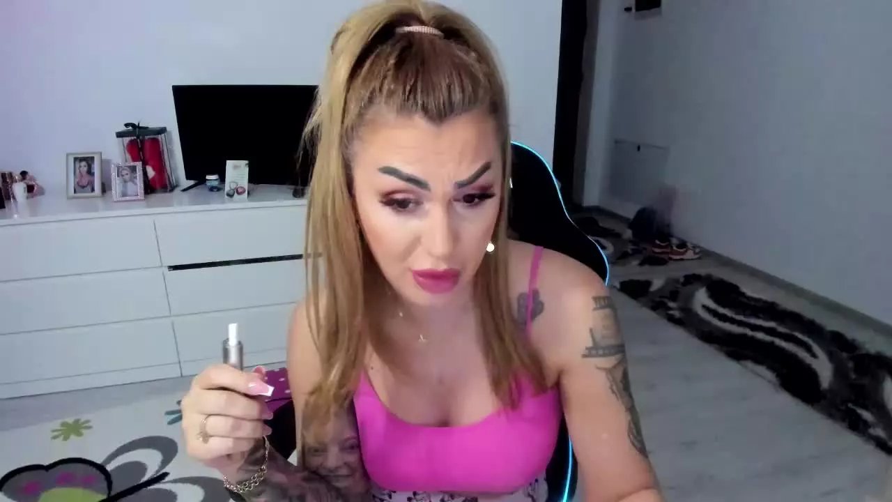 Offline Gold_DivineTS on Streamray