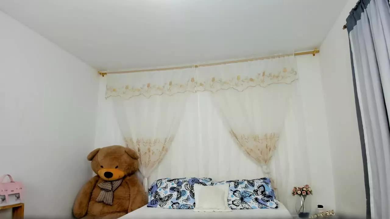 JennaEwell on Streamray 