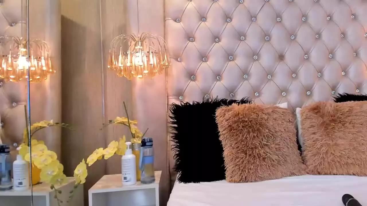 JennaWold on Streamray 