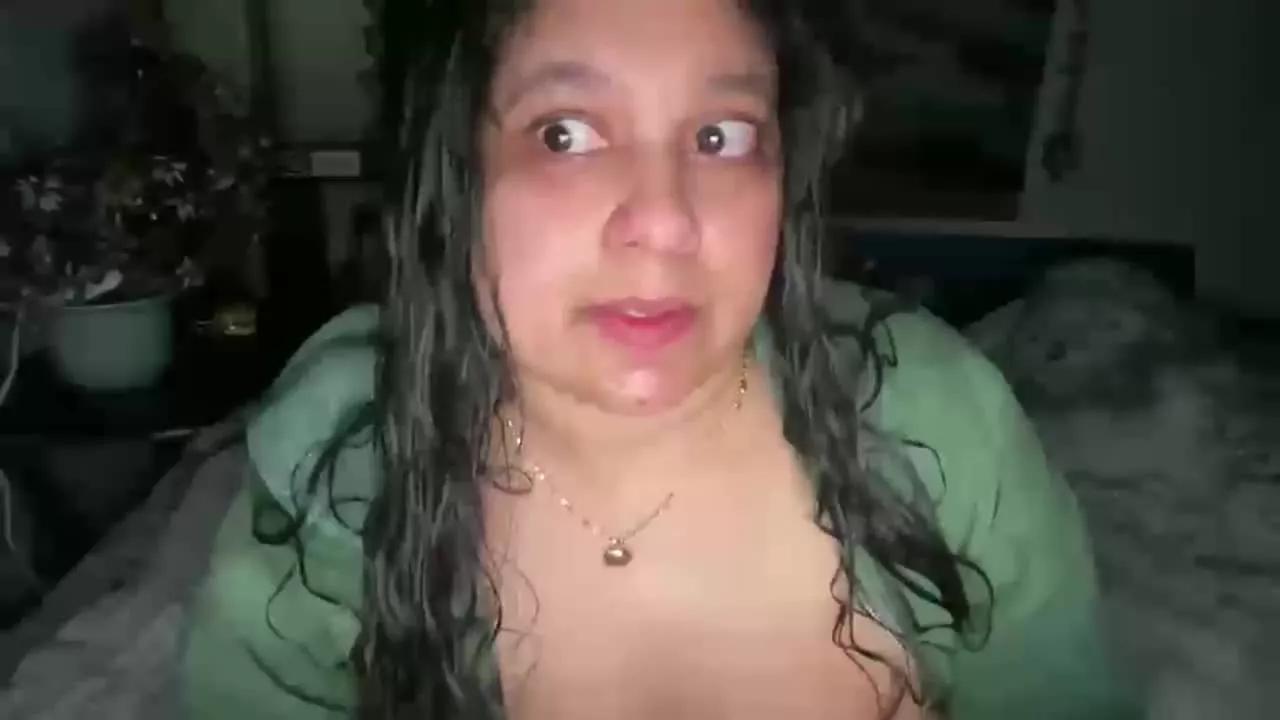 jessica333 on Streamray 