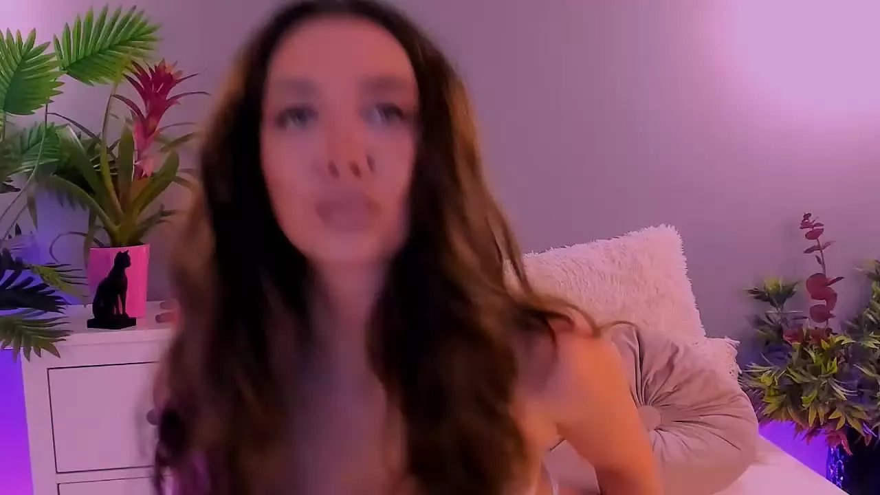 Offline Jessielle on Streamray