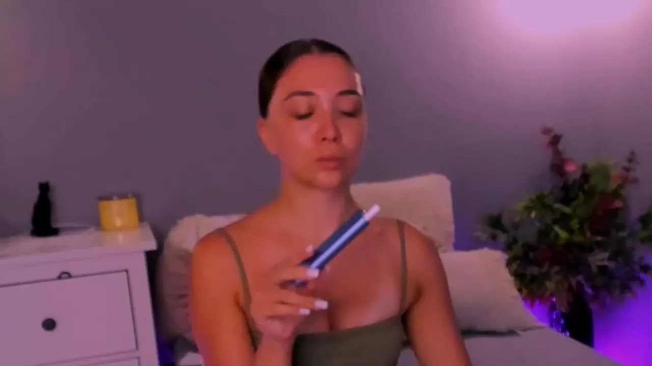 Offline Jessielle on Streamray