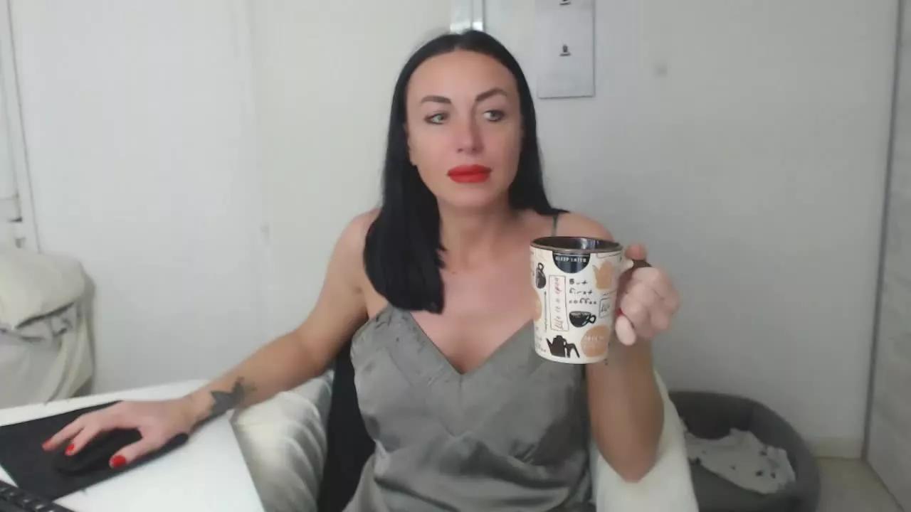 JolieCarla on Streamray 