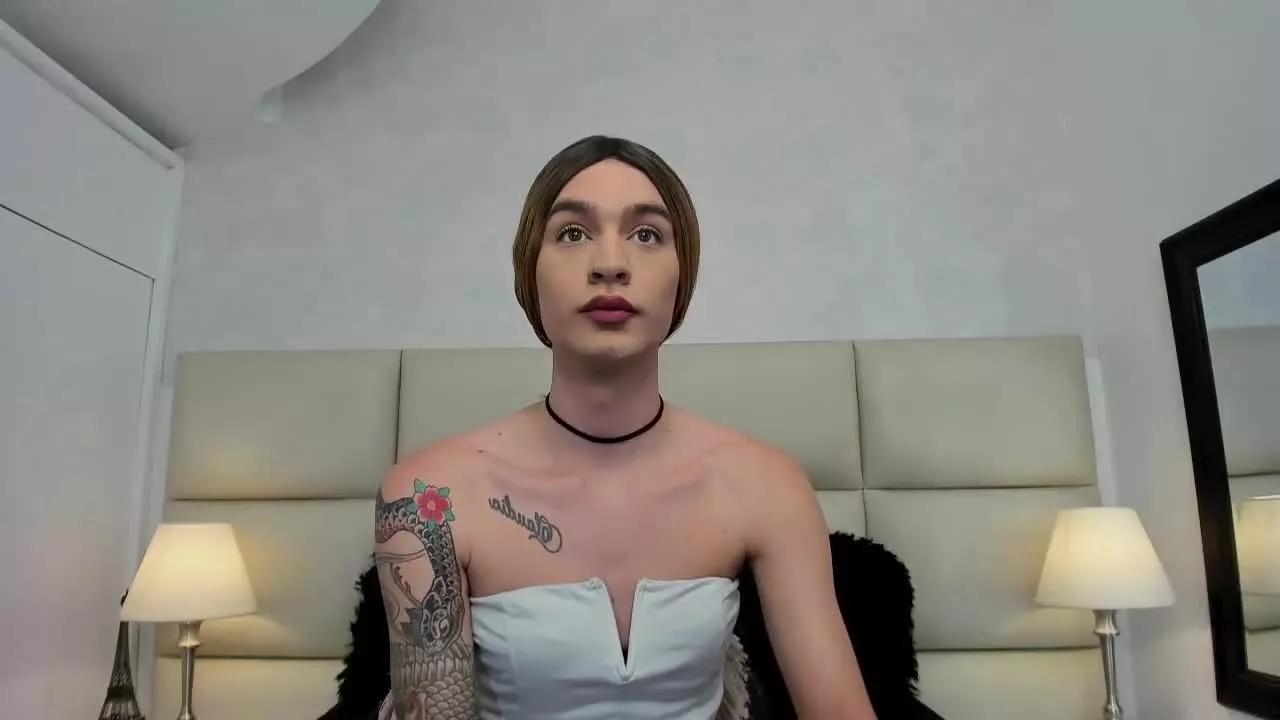 JulietaGarcaTS on Streamray 