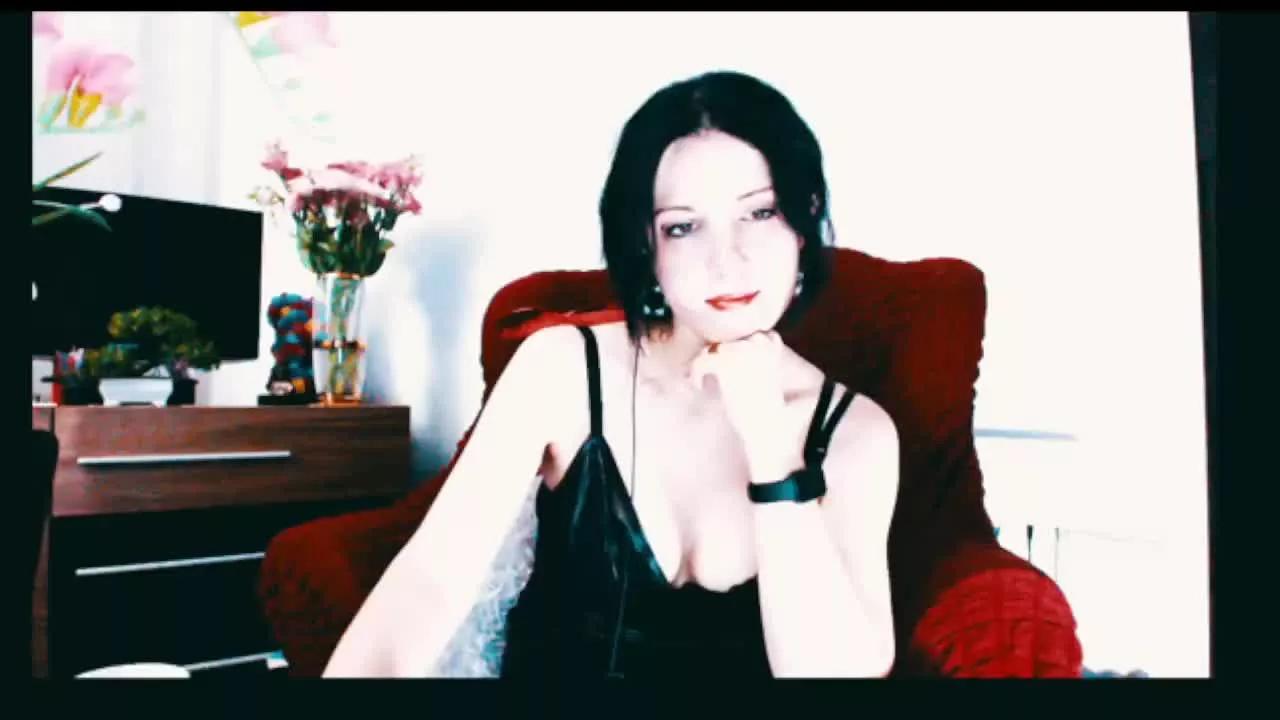just_mistress4us on Streamray 