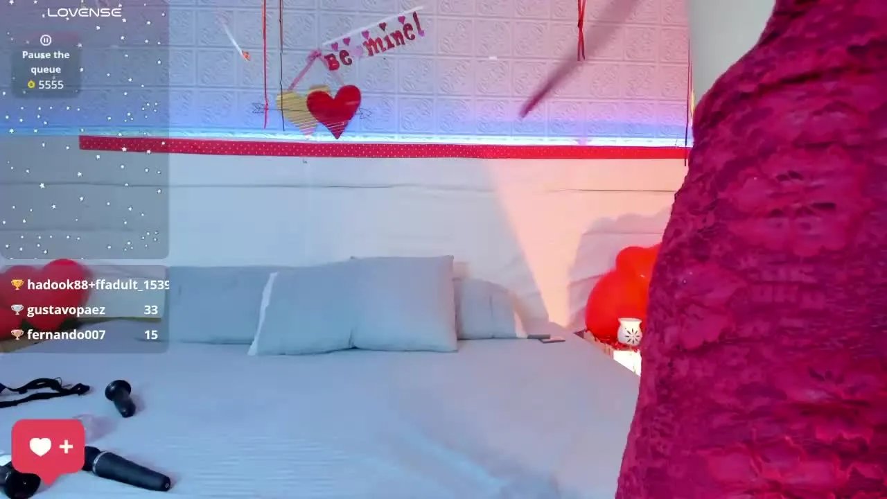 Offline KamileBlake on Streamray