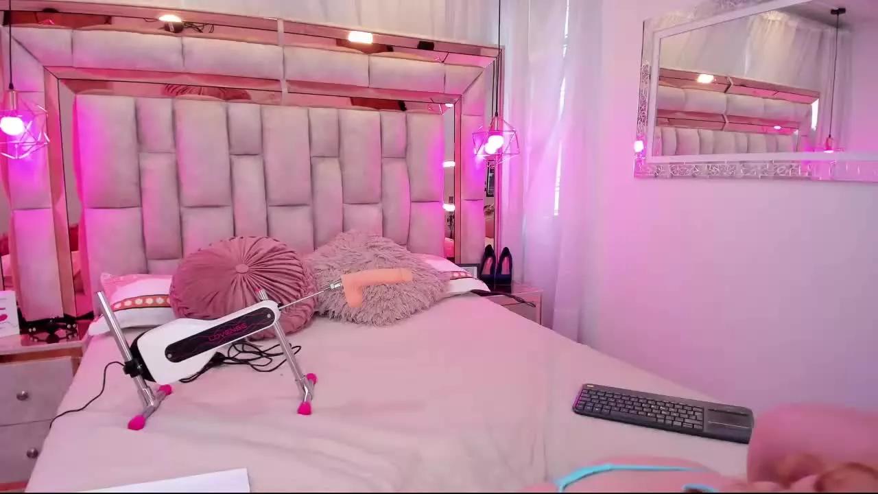 Katalina_Evans on Streamray 