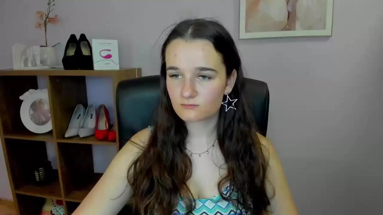 KATEcherry on Streamray 