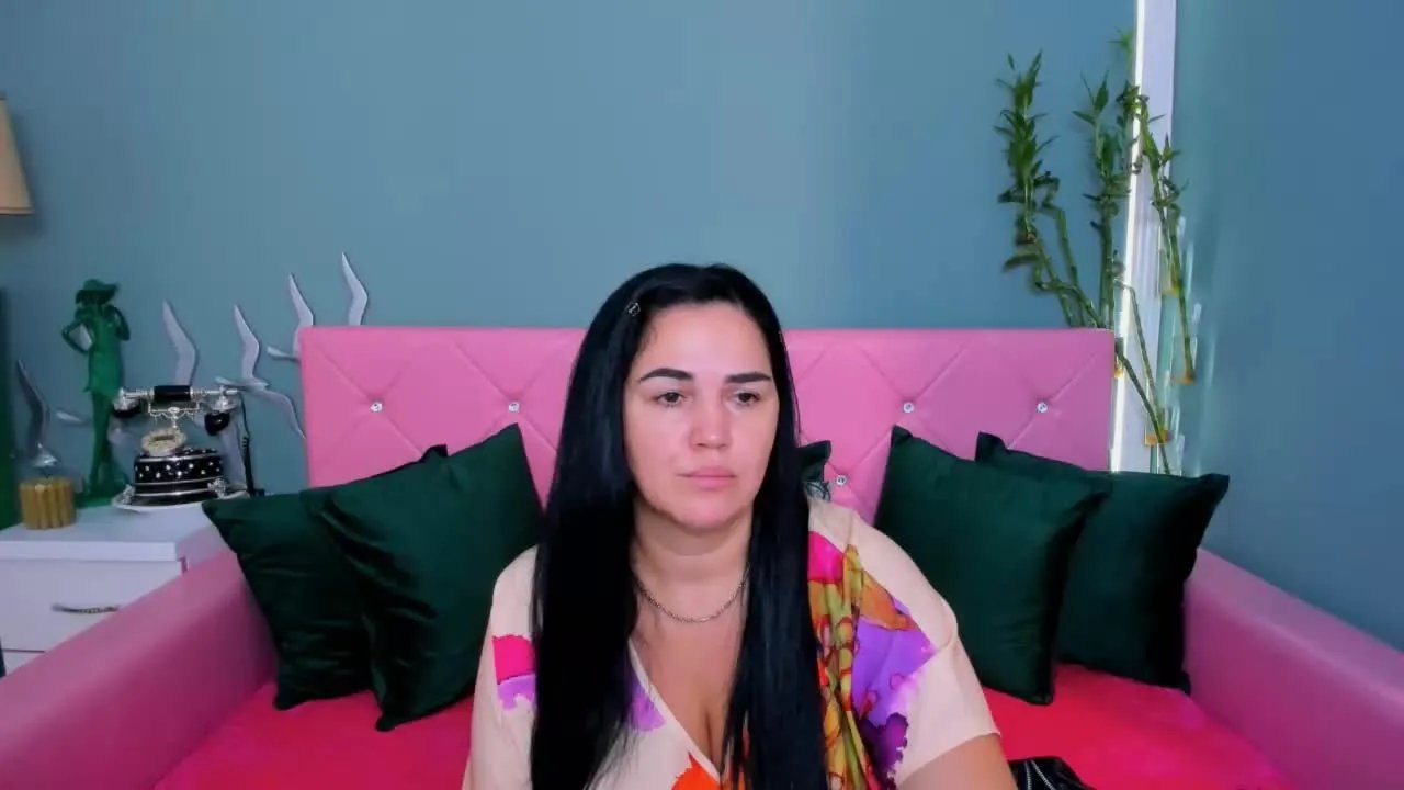 KrissKristen on Streamray