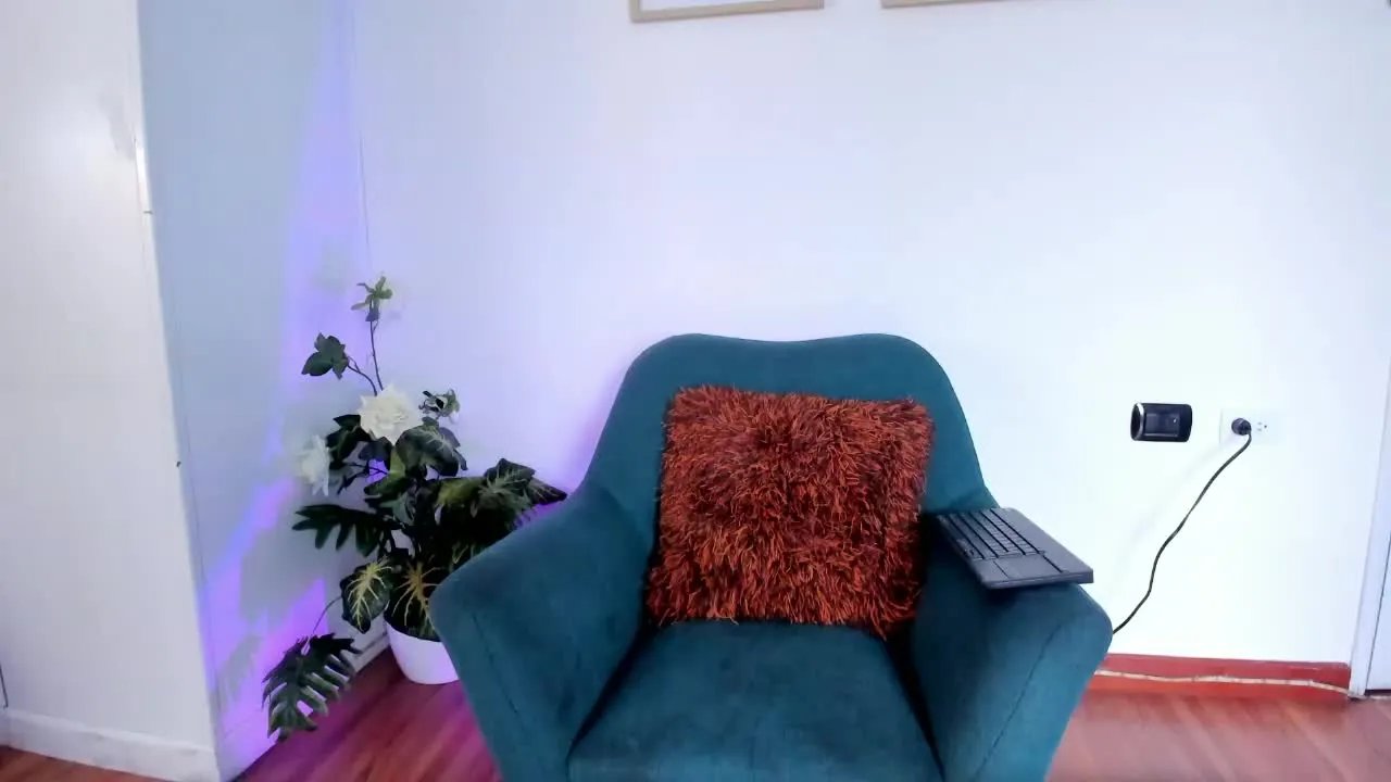 LahannaKimissh on Streamray 