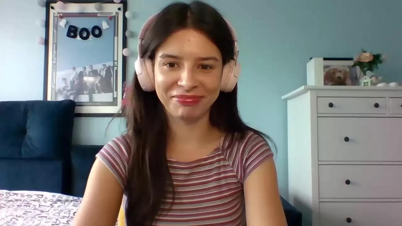 LariceTasty on Streamray 