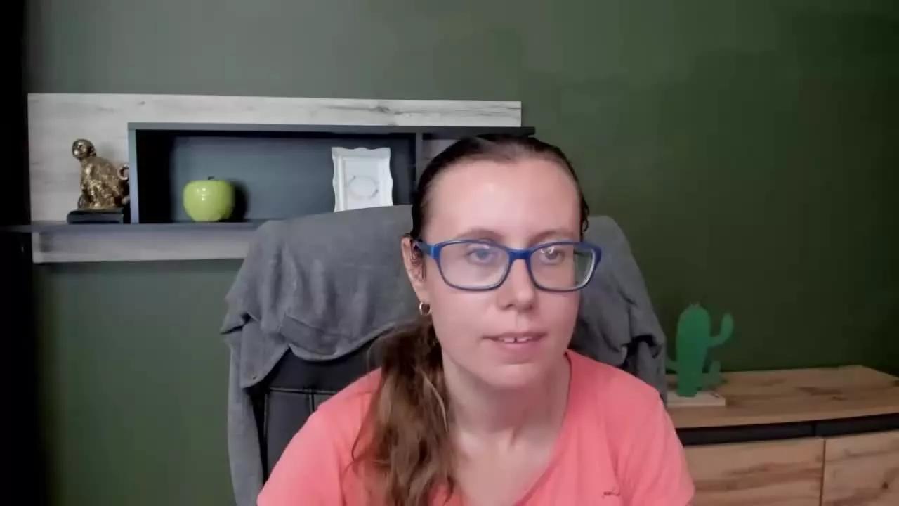 LizzySparkle on Streamray 