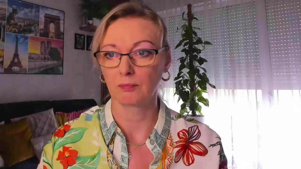 LUXvanessa on Streamray 