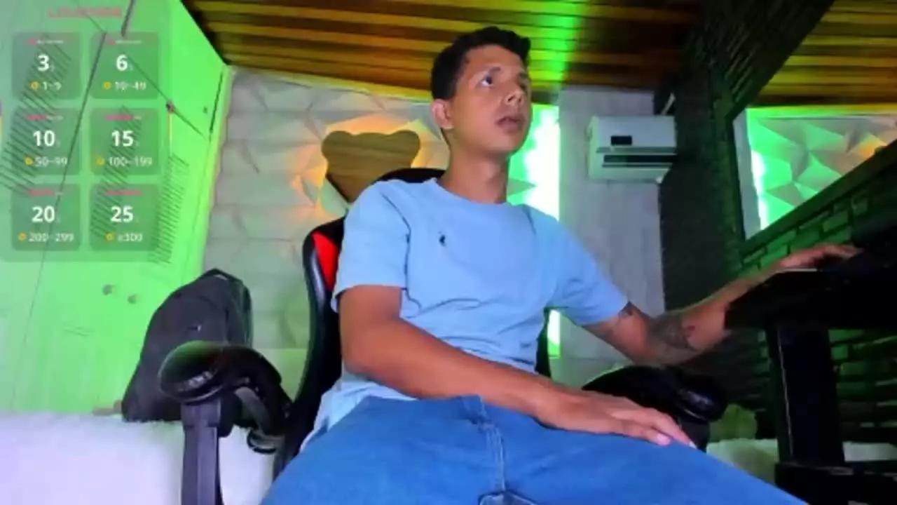 MandingoBlack on Streamray 