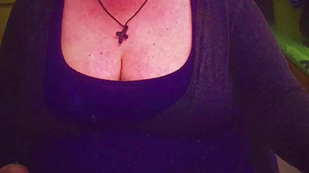 mayalove6969 on Streamray 