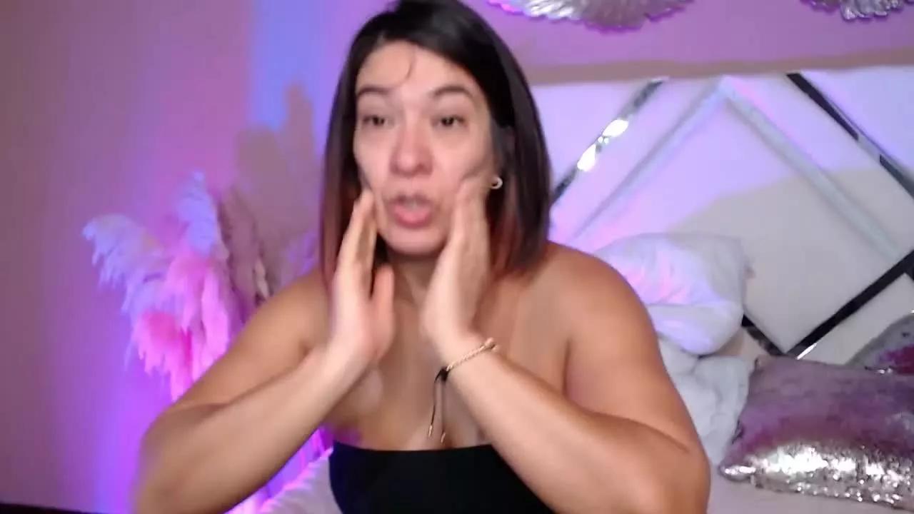 MeganLambert on Streamray 