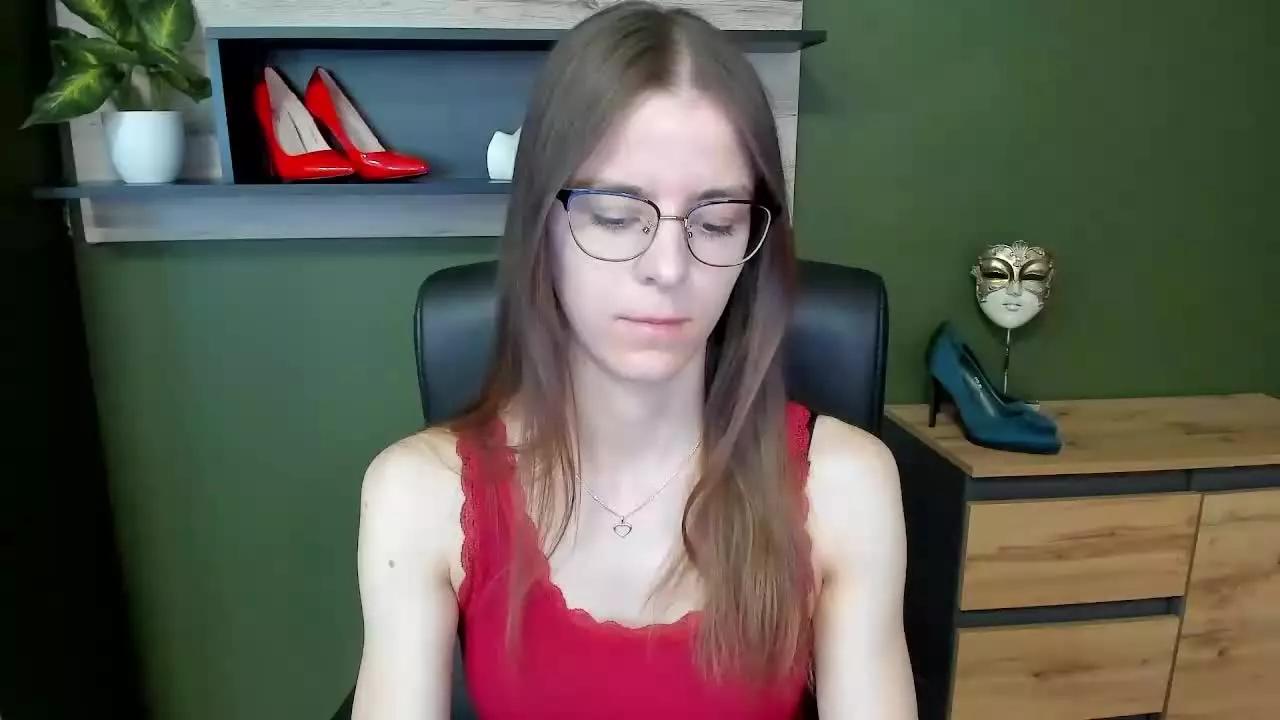 MegiLove on Streamray 