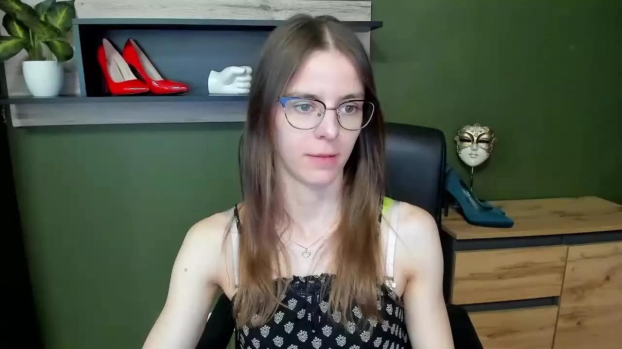 MegiLove on Streamray 
