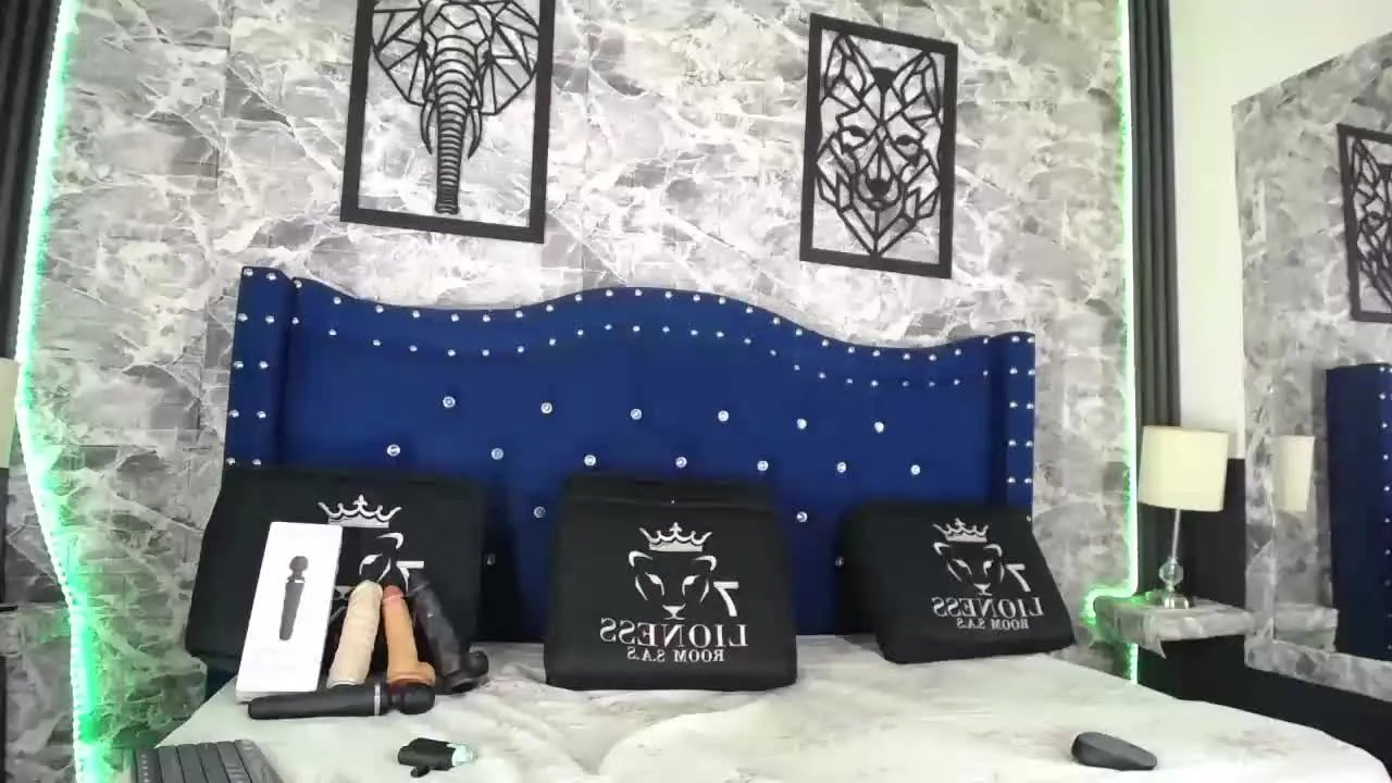 Offline miha_sexTS on Streamray