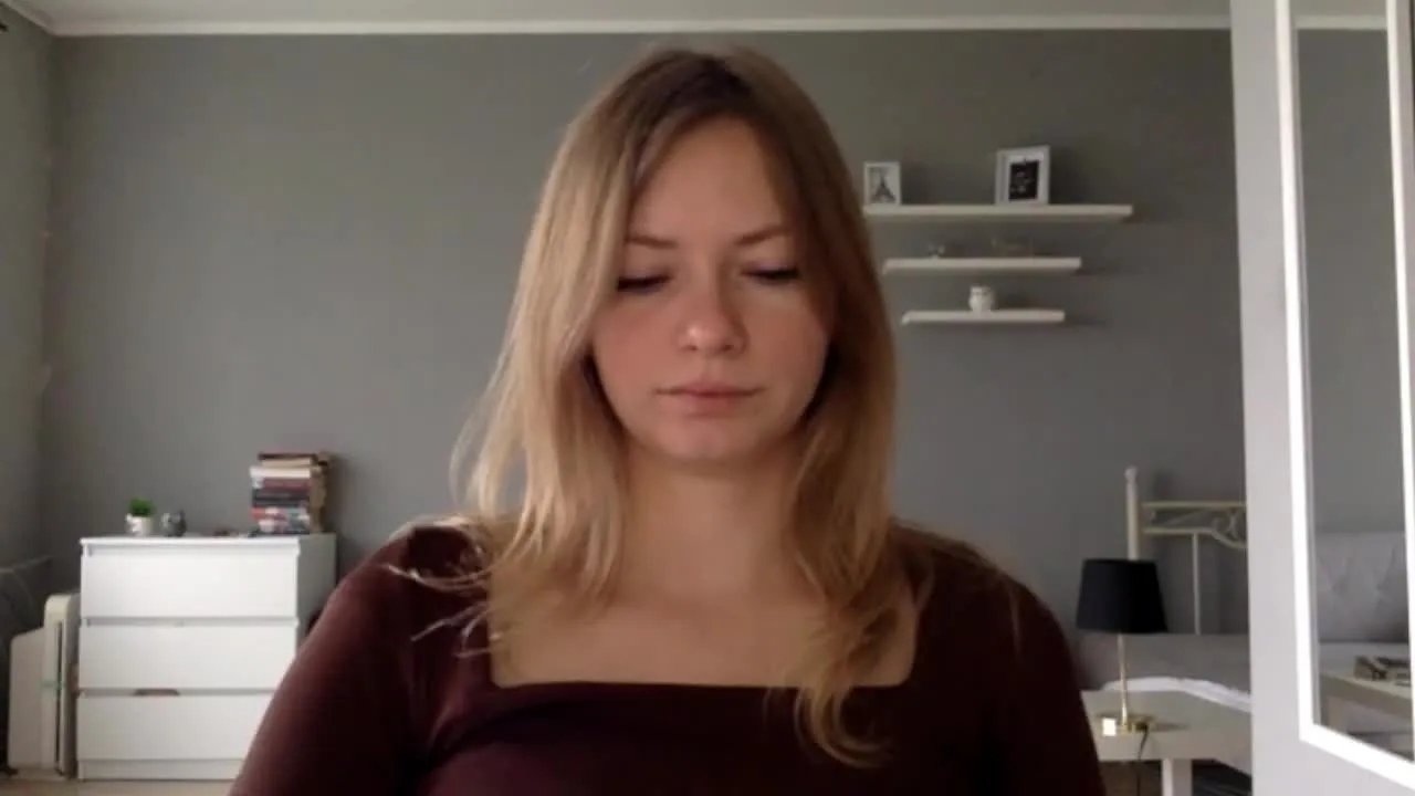 Offline MillieShow on Streamray