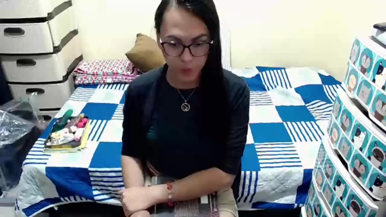 missblu69 on Streamray 