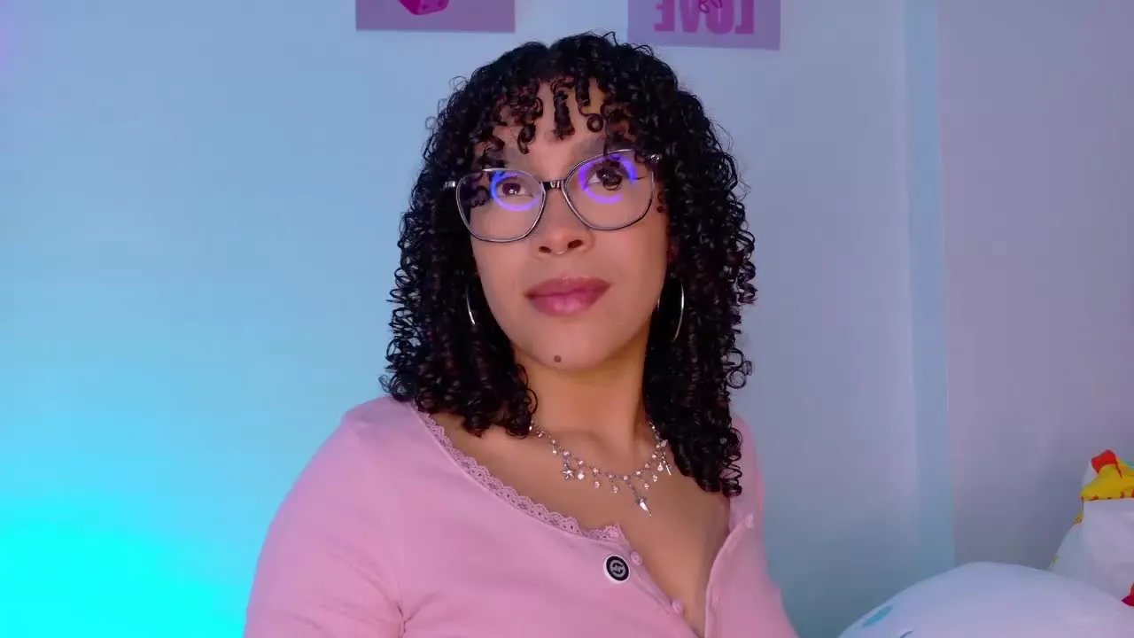 Offline MissyGainer on Streamray