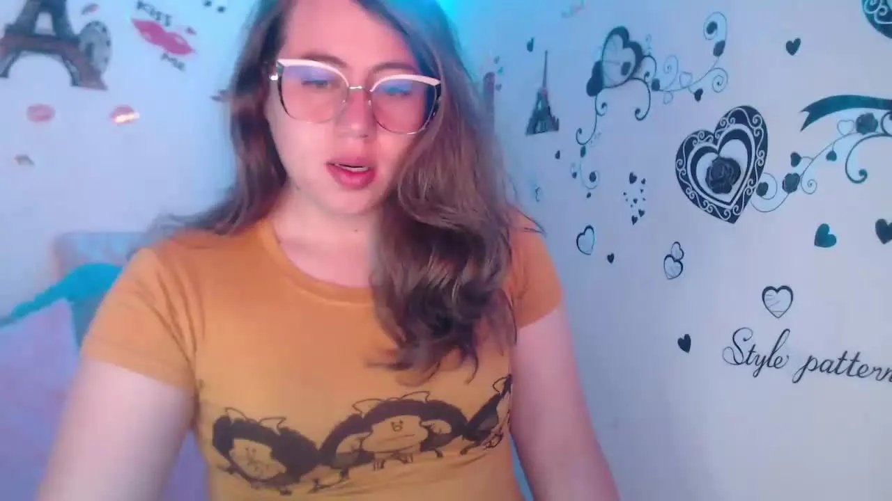 Offline Salome_johnson on Streamray