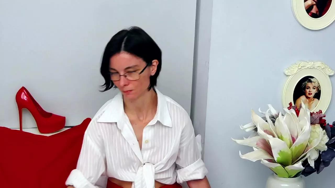 SarrahWilson on Streamray 