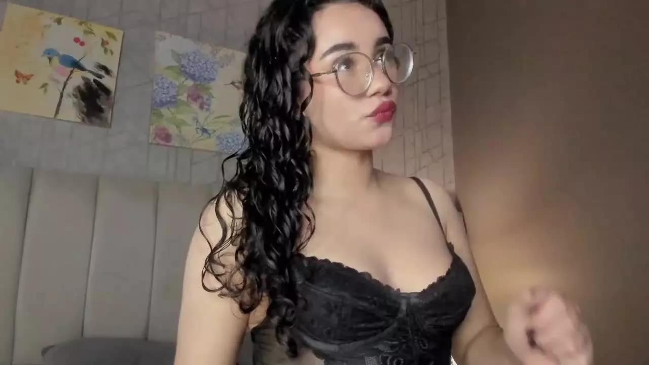 SwweetMoon on Streamray 