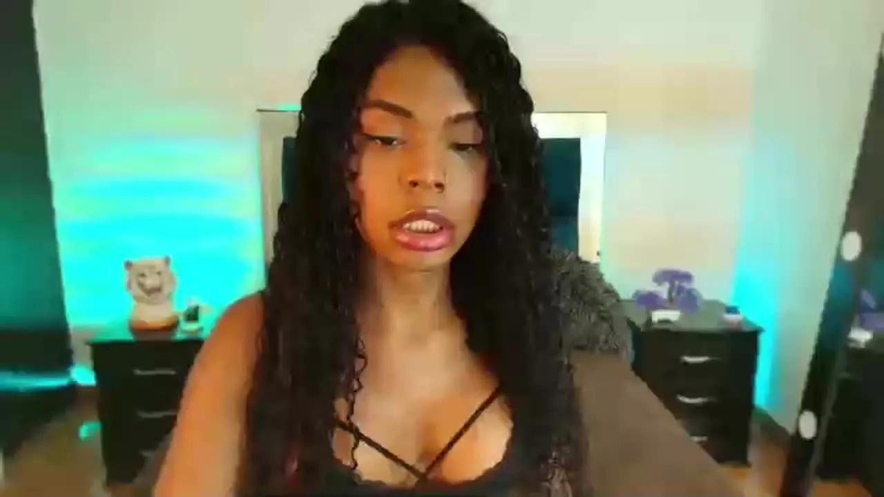 TianaParkerrTS on Streamray 