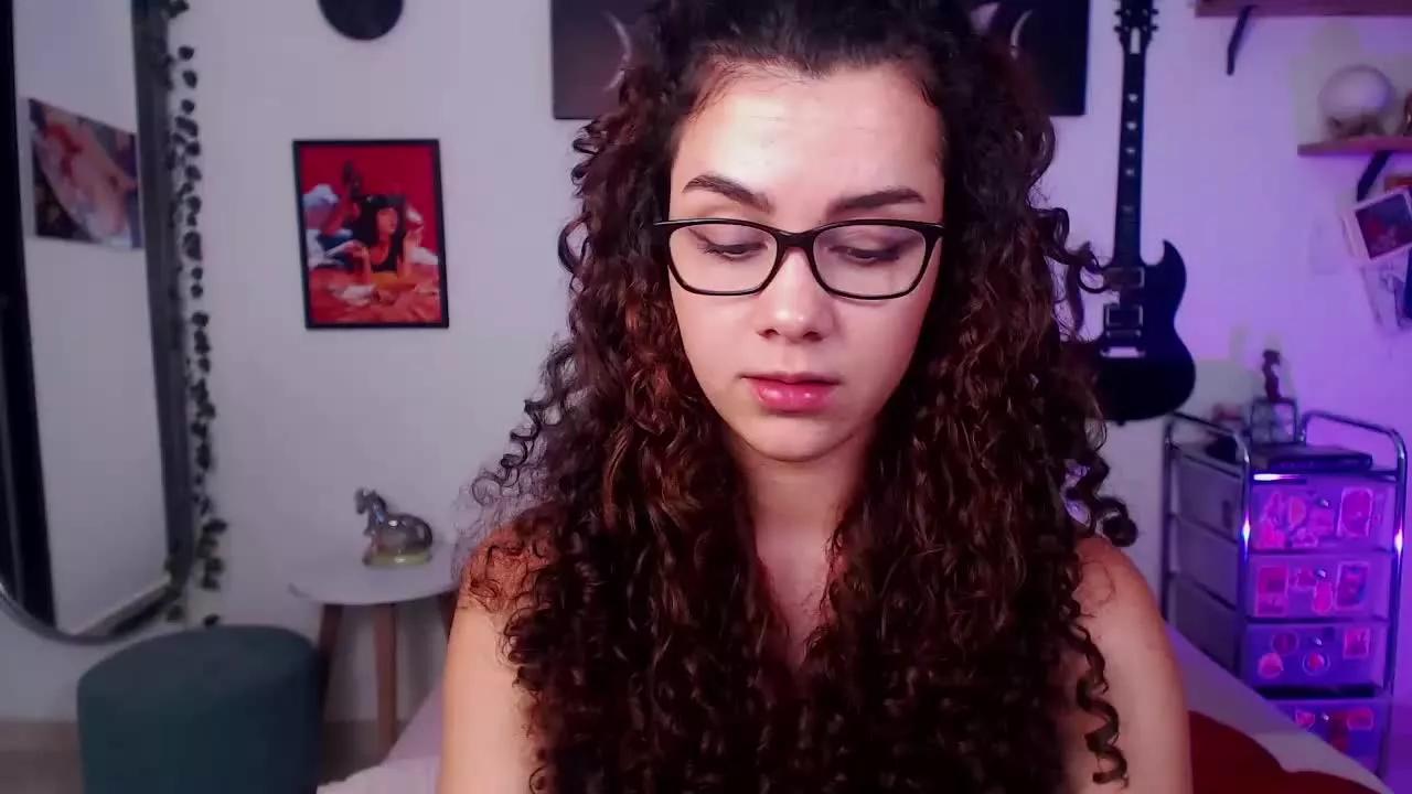 TinnyFoxxy on Streamray 