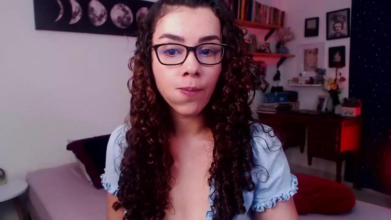 TinnyFoxxy on Streamray 