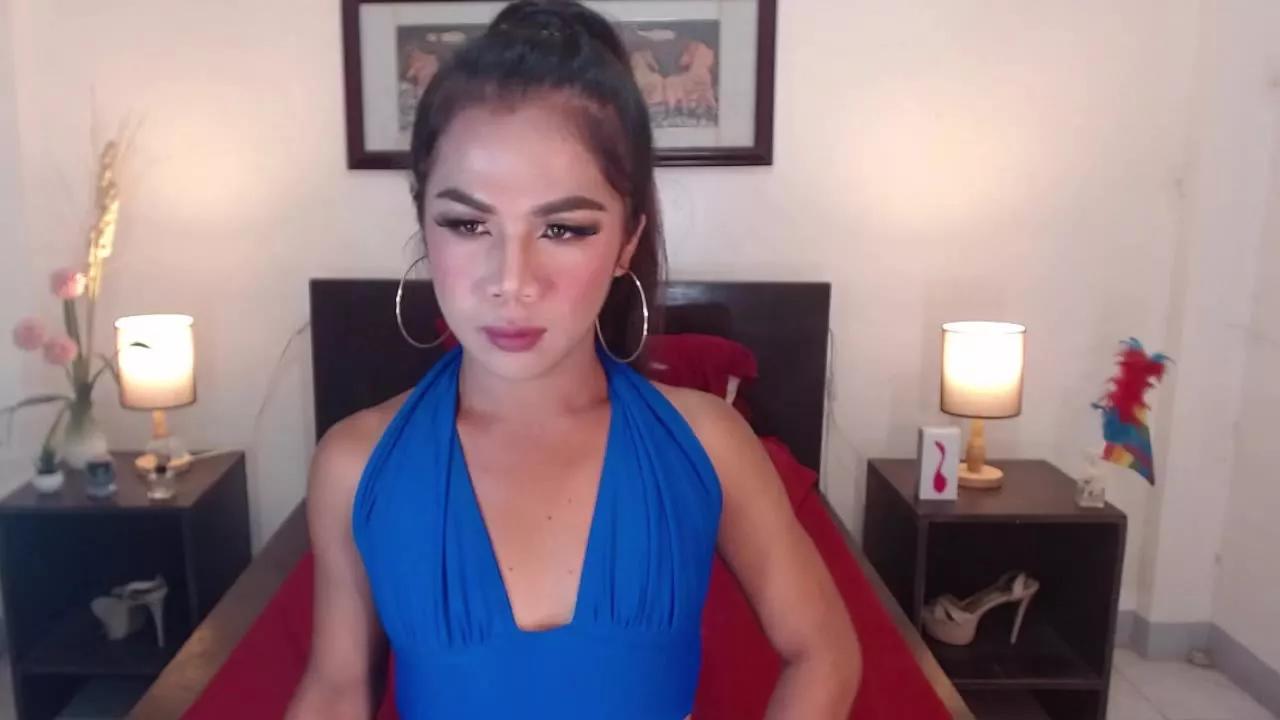 TrixieFowlerTS on Streamray 