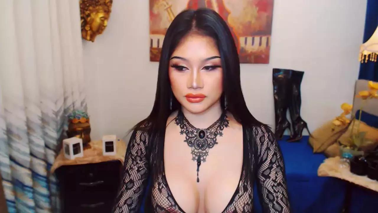 UrDreamMistressTS on Streamray 