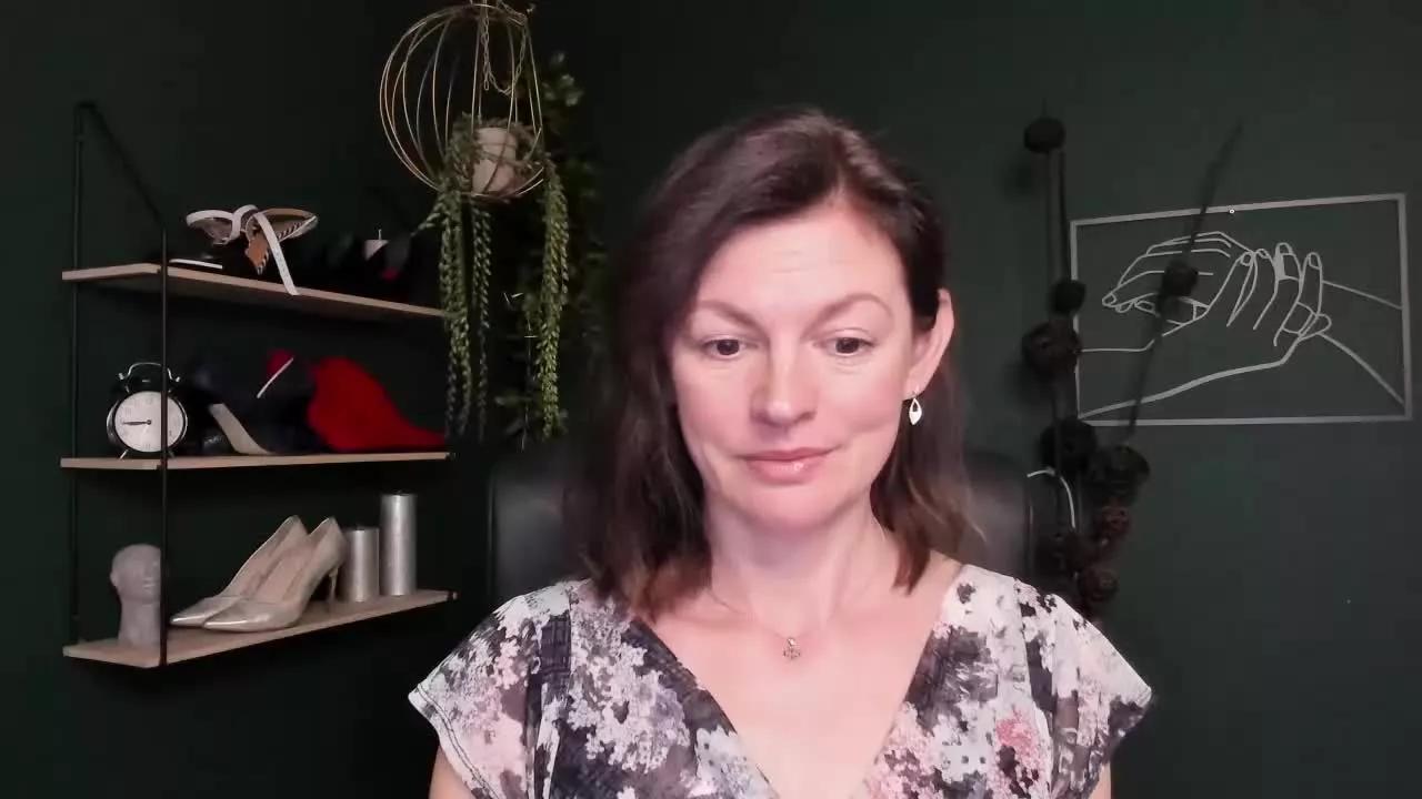 VivianTasty on Streamray 