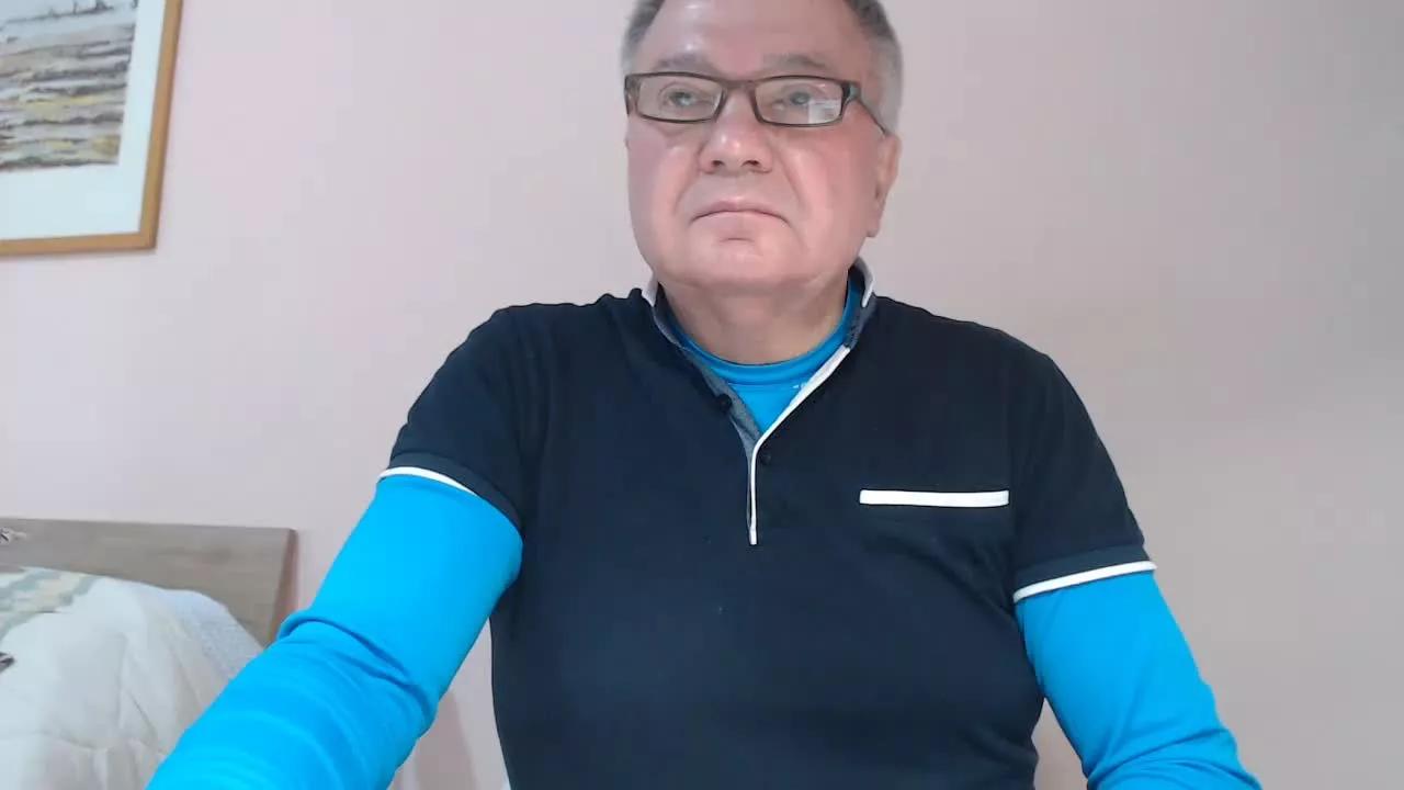 YOU6me on Streamray 