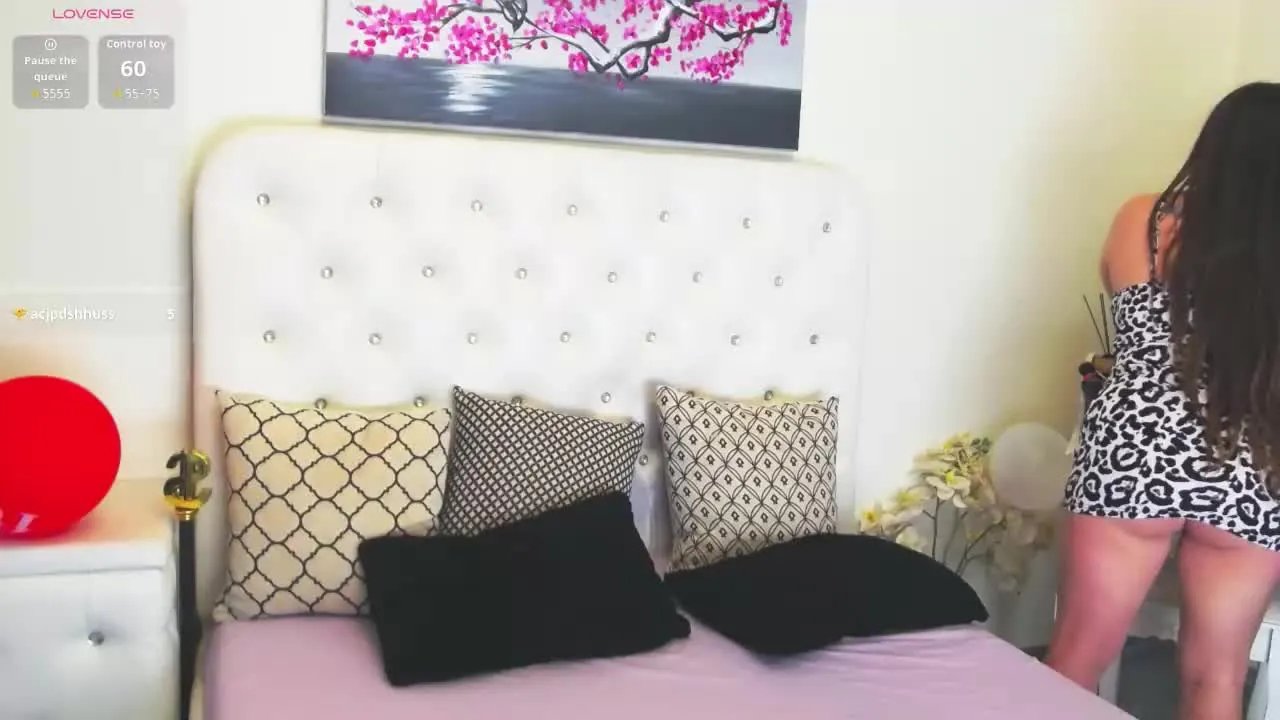 Offline Ysabell01 on Streamray