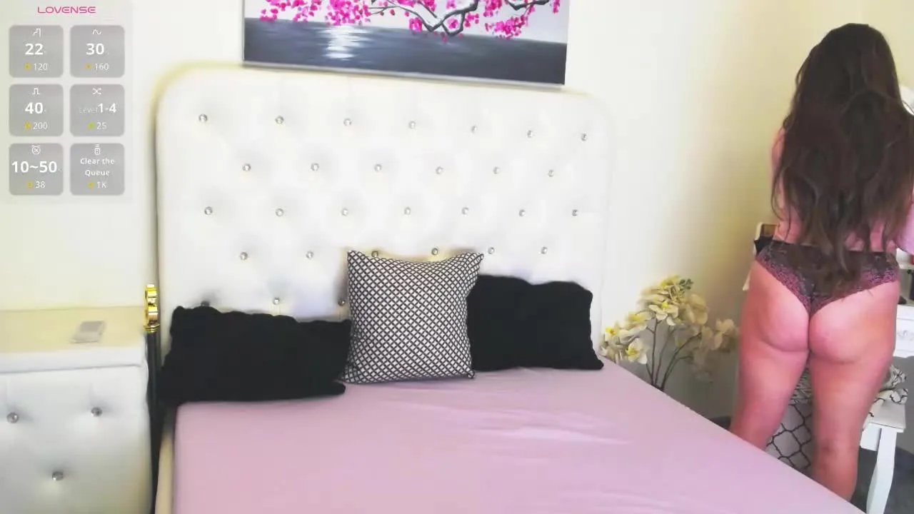 Offline Ysabell01 on Streamray