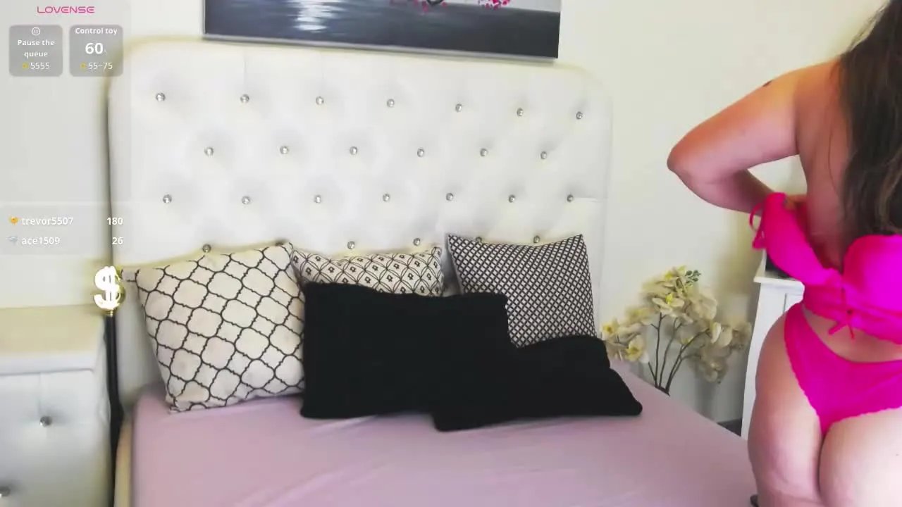 Offline Ysabell01 on Streamray