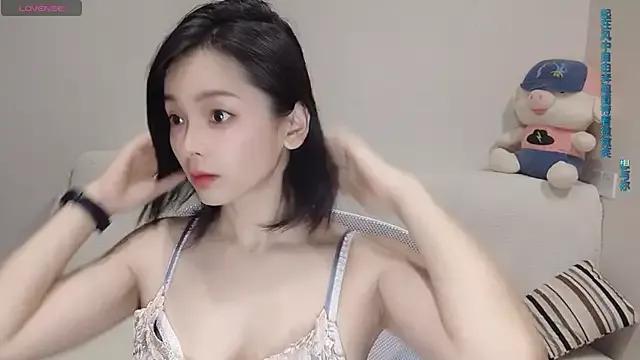 -Judy- on StripChat 