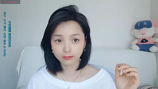-Judy- on StripChat 