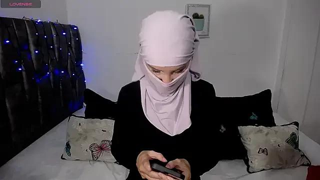 Admire 23 years old __Nahia from StripChat __Nahia from StripChat