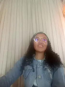 _Estrella on StripChat 