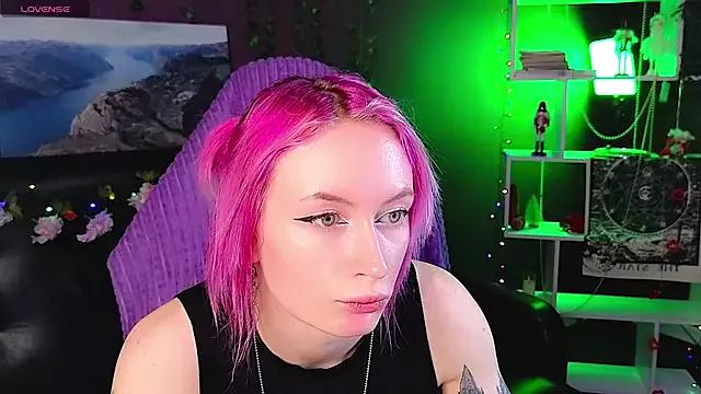 _HelenCarter on StripChat 