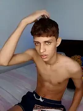 Alayn_sexy_ayes on StripChat 