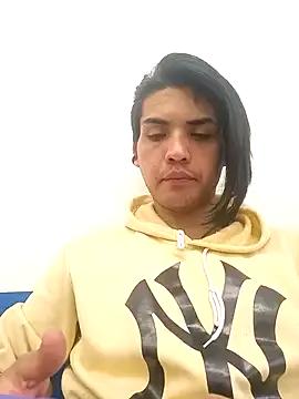 AlexaFontana on StripChat 