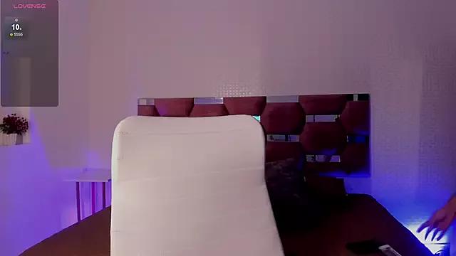 AlondraDiossa03 on StripChat 
