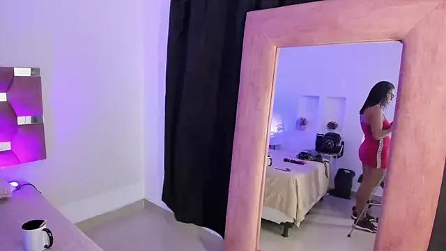 AlondraDiossa03 on StripChat 