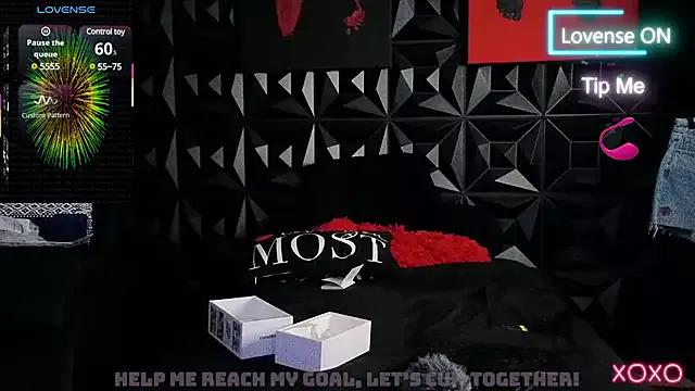 anastasiaxxx72 on StripChat 