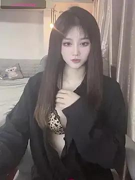 annacc999 on StripChat 